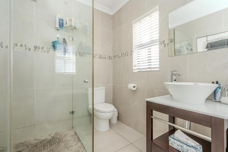 4 Bedroom Property for Sale in Calypso Beach Western Cape